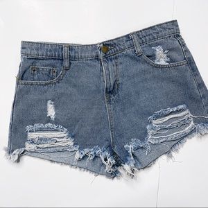 Love culture | high waisted distressed shorts